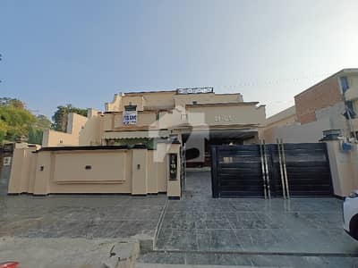 جوہر ٹاؤن فیز 1 - بلاک جی1 جوہر ٹاؤن فیز 1,جوہر ٹاؤن,لاہور میں 6 کمروں کا 1 کنال مکان 4.25 لاکھ میں کرایہ پر دستیاب ہے۔ جوہر ٹاؤن فیز 1 - بلاک جی1 جوہر ٹاؤن فیز 1,جوہر ٹاؤن,لاہور میں 6 کمروں کا 1 کنال مکان 4.25 لاکھ میں کرایہ پر دستیاب ہے۔