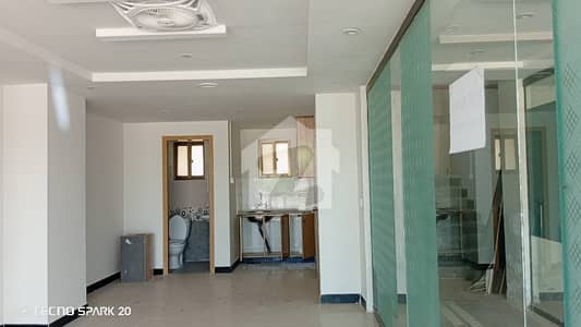 بحریہ انکلیو بحریہ ٹاؤن,اسلام آباد میں 2 مرلہ Studio دکان 40.0 ہزار میں کرایہ پر دستیاب ہے۔