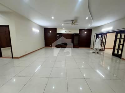 1 Kanal Outstanding Upper Portion In Johar Town Near Allah Hu Chowk