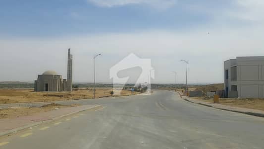 PRIME LOCATION PLOT 125 YD PARK FACE CORNER | DOUBLE CATEGORY | 17 YD EXTRA LAND | 680 SERIES | PRECINCT 27 | ALL DUES CLEAR