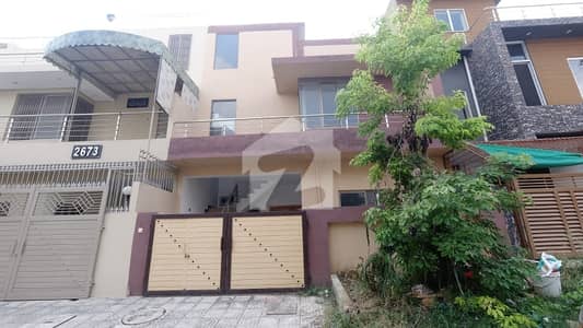 B-17 F Block 139 SQ Yards Double Storey 4bed House For Sale