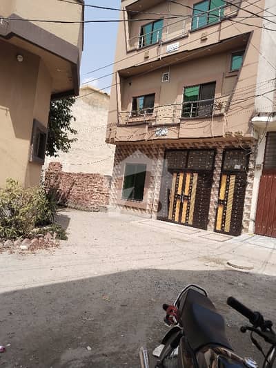 ریحان گارڈن فیز 1 - سیکٹر اے ریحان گارڈن فیز 1,ریحان گارڈن,لاہور میں 4 کمروں کا 5 مرلہ مکان 1.5 کروڑ میں برائے فروخت۔ ریحان گارڈن فیز 1 - سیکٹر اے ریحان گارڈن فیز 1,ریحان گارڈن,لاہور میں 4 کمروں کا 5 مرلہ مکان 1.5 کروڑ میں برائے فروخت۔