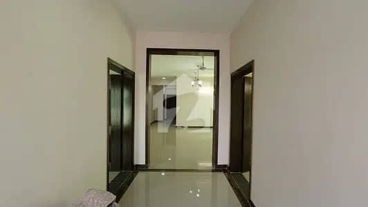 عسکری 5 ۔ سیکٹر جی عسکری 5,ملیر کنٹونمنٹ,کینٹ,کراچی میں 5 کمروں کا 1 کنال مکان 9.75 کروڑ میں برائے فروخت۔ عسکری 5 ۔ سیکٹر جی عسکری 5,ملیر کنٹونمنٹ,کینٹ,کراچی میں 5 کمروں کا 1 کنال مکان 9.75 کروڑ میں برائے فروخت۔