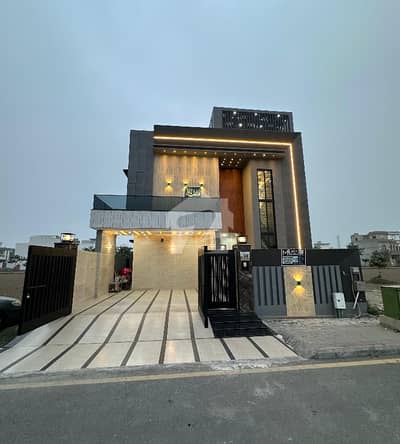 10 Marla lavish style house available for sale in Royal Palm City Gujranwala