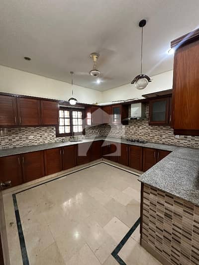 Get In Touch Now To Buy A Prime Location Upper Portion In Karachi