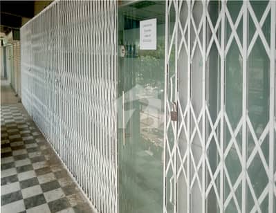 شاہراہِ فیصل کراچی میں 6 مرلہ Studio دکان 4.0 کروڑ میں برائے فروخت۔ شاہراہِ فیصل کراچی میں 6 مرلہ Studio دکان 4.0 کروڑ میں برائے فروخت۔