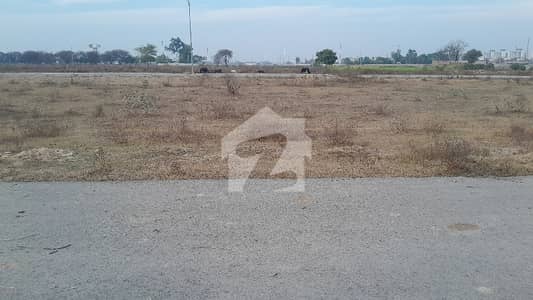 P One kanal plot for sale All Paid