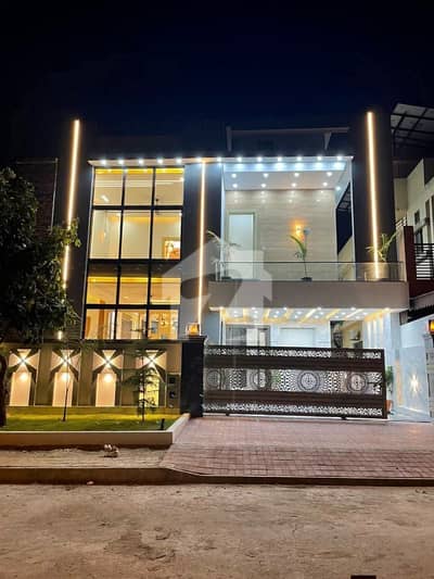 10 Marla New House For Sale