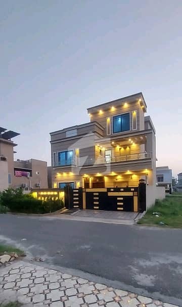 Reasonably-Priced Prime Location 10 Marla House In Citi Housing Society, Citi Housing Society Is Available As Of Now