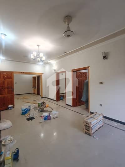 جی ۔ 13 اسلام آباد میں 3 کمروں کا 10 مرلہ بالائی پورشن 1.0 لاکھ میں کرایہ پر دستیاب ہے۔
