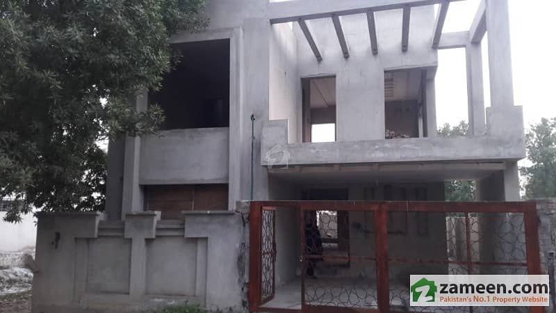 Grey Structured 8 Marla House For Sale In  Bahria Nasheman  Zinia Ferozpur Road
