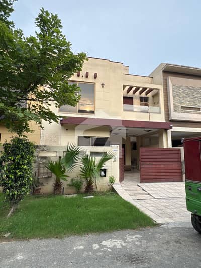 ڈی ایچ اے فیز 6 ڈی ایچ اے ڈیفینس,لاہور میں 3 کمروں کا 5 مرلہ مکان 3.25 کروڑ میں برائے فروخت۔ ڈی ایچ اے فیز 6 ڈی ایچ اے ڈیفینس,لاہور میں 3 کمروں کا 5 مرلہ مکان 3.25 کروڑ میں برائے فروخت۔