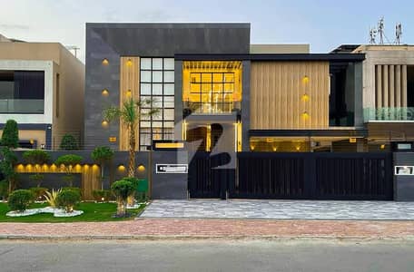 20 MARLA BRAND NEW LUXURY ULTRA MODERN DESIGN BUNGALOW FOR RENT