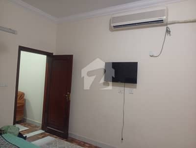 1bed Fully Furnished Luxurious Flat For Rent Landmark Heights, Ghauri Town Main Service Road, Islamabad 1bed Fully Furnished Luxurious Flat For Rent Landmark Heights, Ghauri Town Main Service Road, Islamabad