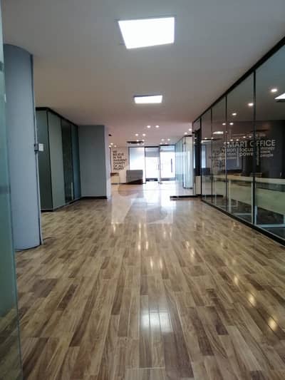 10,000 Sq Ft Office For Rent On MM Alam Road, Gulberg . Best Opportunity For Corporate Offices, Multi-National Companies # SLM 1