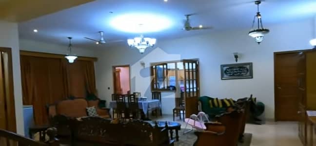 Get In Touch Now To Buy A Prime Location Old Construction House In Federal B Area - Block 11 Karachi Get In Touch Now To Buy A Prime Location Old Construction House In Federal B Area - Block 11 Karachi