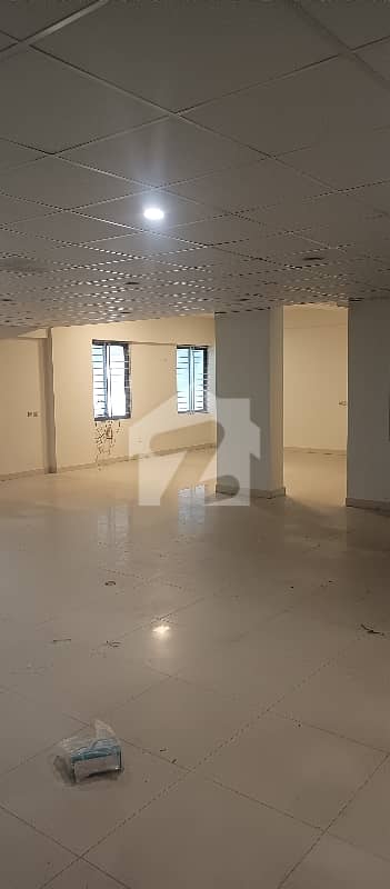 OFFICE FLOOR AVAILABLE FOR RENT 3500 SQ FT OFFICE FLOOR AVAILABLE FOR RENT 3500 SQ FT