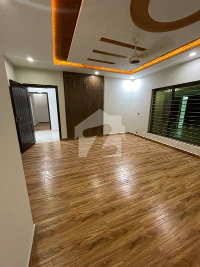 Luxury Upper Portion Separate Gate Electricity Gas Meter