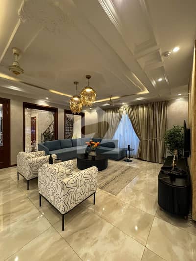 LUXURY APARTMENT FOR RENT IN DHA PHASE 7 EXTENSHION HIGH RISE PROJECT