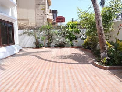 DHA Phaes 6 500 Yard Banglow 2+4 Bed Room