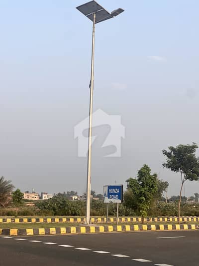 ایل ڈی اے سٹی فیز 1 ۔ بلاک سی ایل ڈی اے سٹی فیز 1 - جناح سیکٹر,ایل ڈی اے سٹی فیز 1,ایل ڈی اے سٹی,ایل ڈی اے روڈ,لاہور میں 10 مرلہ رہائشی پلاٹ 1.35 کروڑ میں برائے فروخت۔