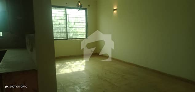 جی ۔ 15/1 جی ۔ 15,اسلام آباد میں 8 کمروں کا 12 مرلہ مکان 4.45 کروڑ میں برائے فروخت۔