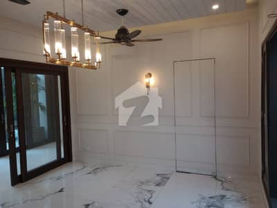 In DHA Phase 8 500 Square Yards House For Sale
