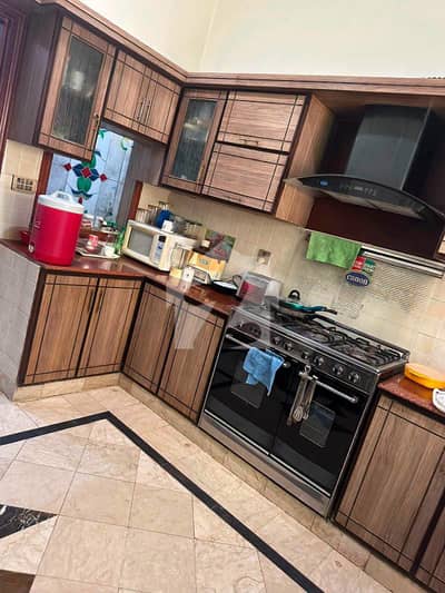 2-3 bed portions available for rent pak Arab society