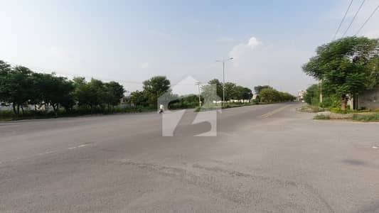 ڈی ۔ 18 اسلام آباد میں 1 کنال رہائشی پلاٹ 1.4 کروڑ میں برائے فروخت۔ ڈی ۔ 18 اسلام آباد میں 1 کنال رہائشی پلاٹ 1.4 کروڑ میں برائے فروخت۔