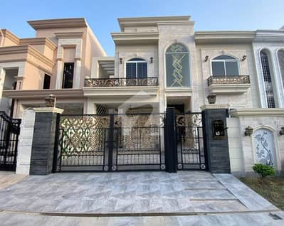 Lavish Style10 Marla House Available For Sale In Citi Housing Gujranwala