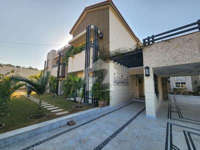 بحریہ ٹاؤن فیز 7 بحریہ ٹاؤن راولپنڈی,راولپنڈی میں 10 کمروں کا 3 کنال مکان 8.5 لاکھ میں کرایہ پر دستیاب ہے۔ بحریہ ٹاؤن فیز 7 بحریہ ٹاؤن راولپنڈی,راولپنڈی میں 10 کمروں کا 3 کنال مکان 8.5 لاکھ میں کرایہ پر دستیاب ہے۔