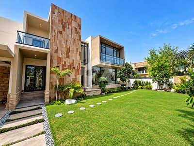 1000 Yards Corner Slightly Used Bungalow For Sale Dha Phase 6 Khyban e Bukhari Prime Location. 1000 Yards Corner Slightly Used Bungalow For Sale Dha Phase 6 Khyban e Bukhari Prime Location.