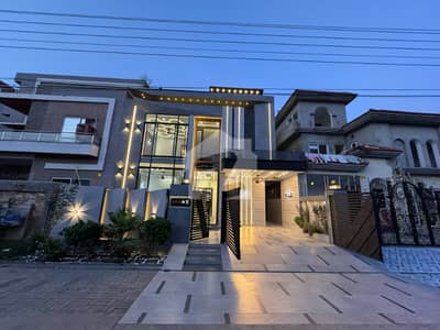 10 Marla House for Sale in A Block, Central Park Lahore | Demand 4.65 Crore | Prime Location