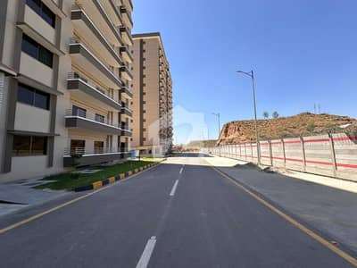 Three Bedrooms Apartment Available For Rent Three Bedrooms Apartment Available For Rent