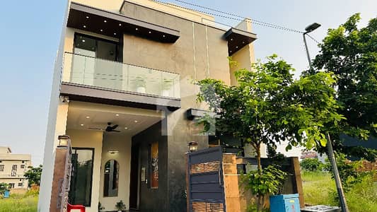 5 Marla designer house available for sale