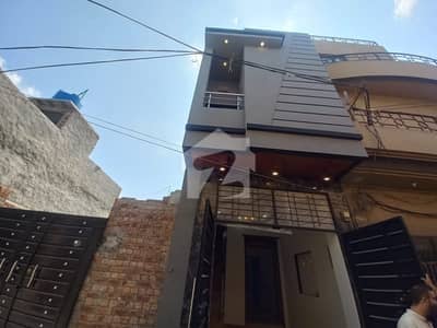 لال پل مغلپورہ,لاہور میں 3 کمروں کا 2 مرلہ مکان 95.0 لاکھ میں برائے فروخت۔ لال پل مغلپورہ,لاہور میں 3 کمروں کا 2 مرلہ مکان 95.0 لاکھ میں برائے فروخت۔