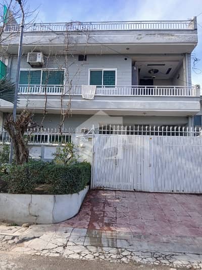 جی ۔ 9/4 جی ۔ 9,اسلام آباد میں 4 کمروں کا 7 مرلہ مکان 5.5 کروڑ میں برائے فروخت۔ جی ۔ 9/4 جی ۔ 9,اسلام آباد میں 4 کمروں کا 7 مرلہ مکان 5.5 کروڑ میں برائے فروخت۔