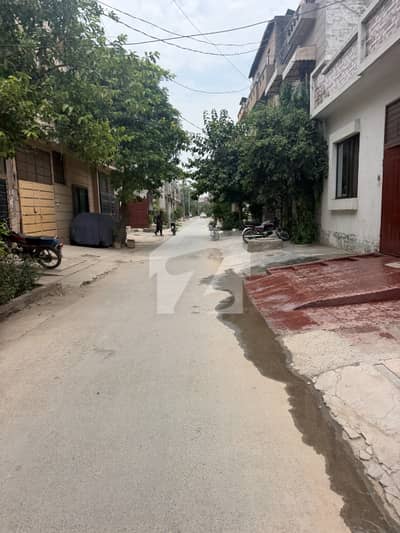 پام ولاز مین کینال بینک روڈ,لاہور میں 5 مرلہ رہائشی پلاٹ 90.0 لاکھ میں برائے فروخت۔
