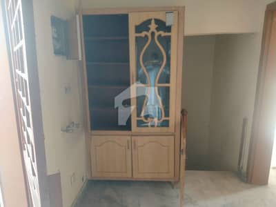 صدر راولپنڈی میں 2 کمروں کا 2 مرلہ مکان 65.0 لاکھ میں برائے فروخت۔