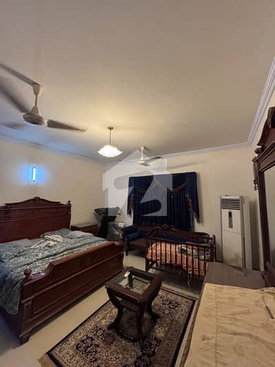 666 SQ. YARDS SLIGHTLY USED WEST-OPEN BUNGALOW FOR SALE DHA PHASE 6, KARACHI 666 SQ. YARDS SLIGHTLY USED WEST-OPEN BUNGALOW FOR SALE DHA PHASE 6, KARACHI