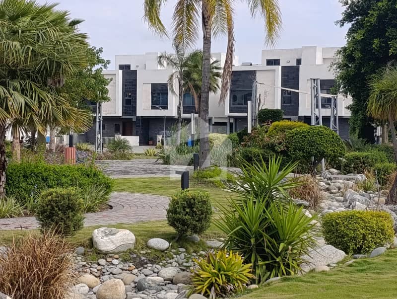 EIGHTEEN ISLAMABAD 1 Kanal Premium Residential Villa Prime Location EIGHTEEN ISLAMABAD 1 Kanal Premium Residential Villa Prime Location
