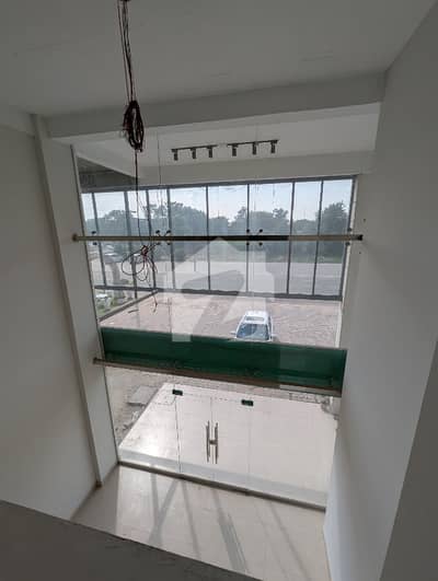 5 Marla Commercial Building For Rent