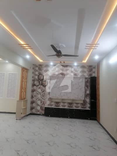 Airport Housing Society Sector 1 12 Marla Upper Portion For Rent