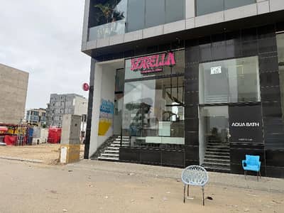 ذوالفقار کمرشل ایریا ڈی ایچ اے فیز 8,ڈی ایچ اے ڈیفینس,کراچی میں 9 مرلہ Studio دکان 4.25 لاکھ میں کرایہ پر دستیاب ہے۔