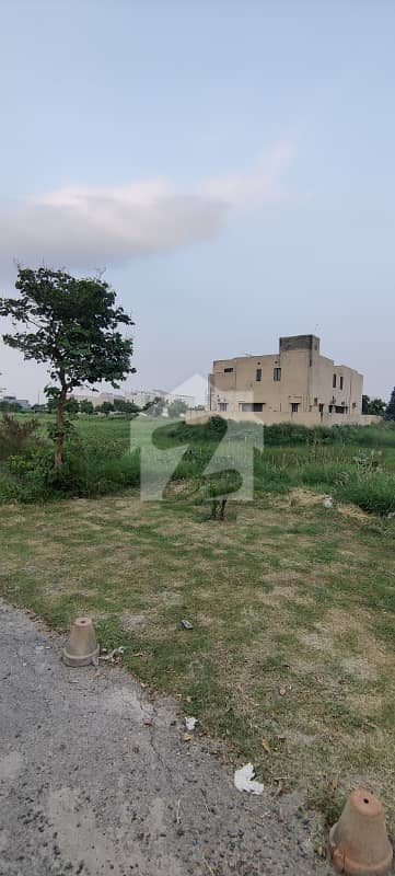 ڈی ایچ اے فیز 6 - بلاک ایل ڈی ایچ اے فیز 6,ڈی ایچ اے ڈیفینس,لاہور میں 1 کنال رہائشی پلاٹ 6.75 کروڑ میں برائے فروخت۔ ڈی ایچ اے فیز 6 - بلاک ایل ڈی ایچ اے فیز 6,ڈی ایچ اے ڈیفینس,لاہور میں 1 کنال رہائشی پلاٹ 6.75 کروڑ میں برائے فروخت۔