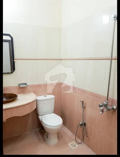 very beautiful 10marla upper portion for rent with tile floor