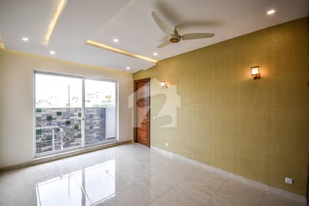 1 KANAL Luxury House For Rent | DHA Phase 6 Raya | Golf Facing