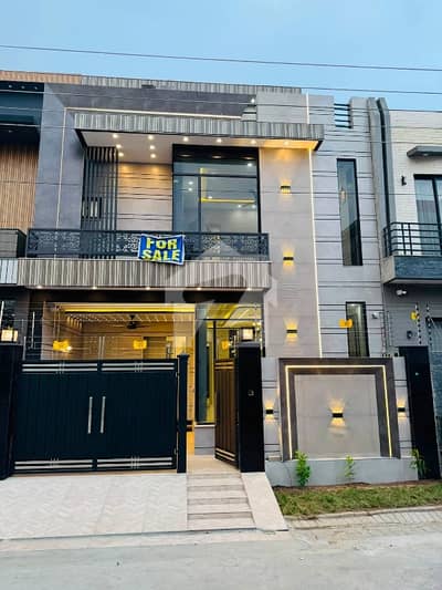 5 Marla Ultra Modern Luxury House For Sale