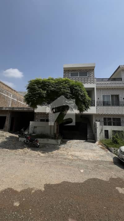 B17 Block F House Available For Rent 5 Marla All Facilities Available