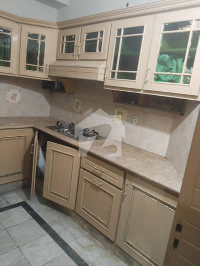 E11 lower 2bed short family portion